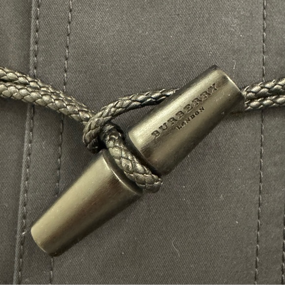 [Price Dropped] NWOT Burberry London Duffle Coat Size 48 - Picture 13 of 16